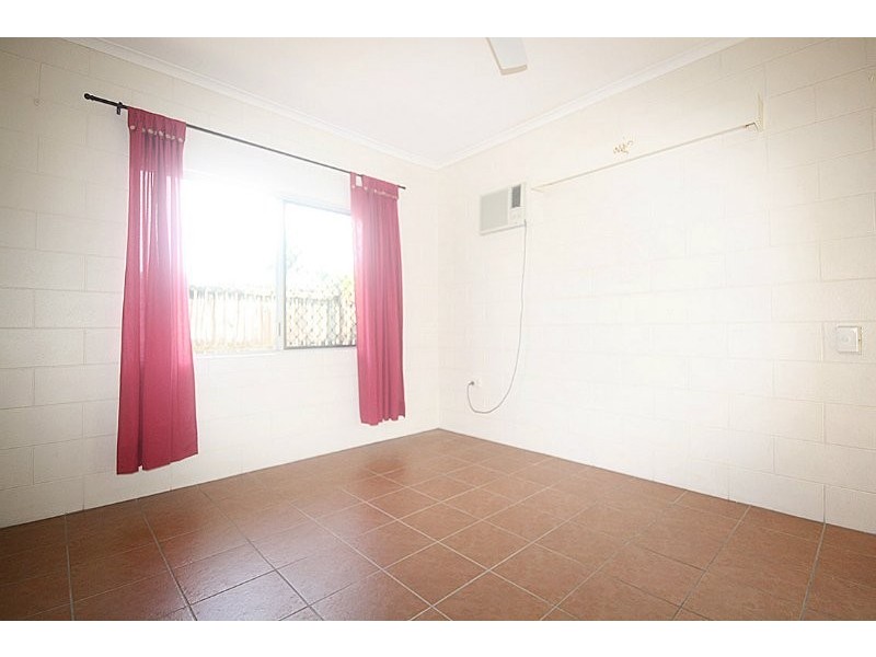 1/85 Jensen Street, Whitfield QLD 4870
