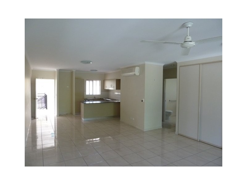 9/516 Varley Street, Yorkeys Knob QLD 4878