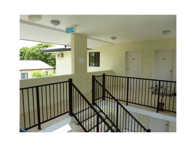 9/516 Varley Street, Yorkeys Knob QLD 4878