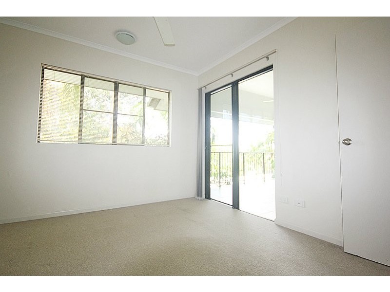 9/516 Varley Street, Yorkeys Knob QLD 4878