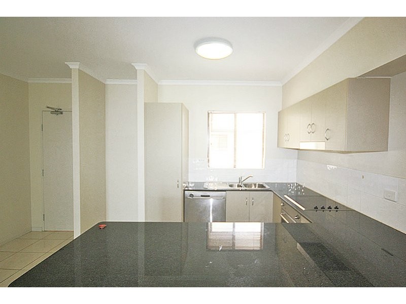 9/516 Varley Street, Yorkeys Knob QLD 4878