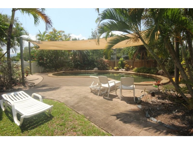 1/14 Grantala Street, Manoora QLD 4870