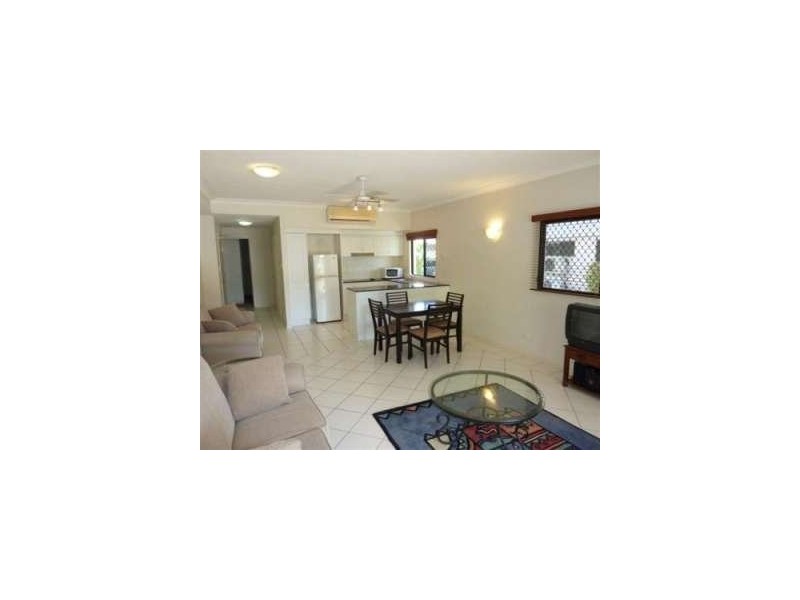 5 293 Esplanade, Cairns QLD 4870
