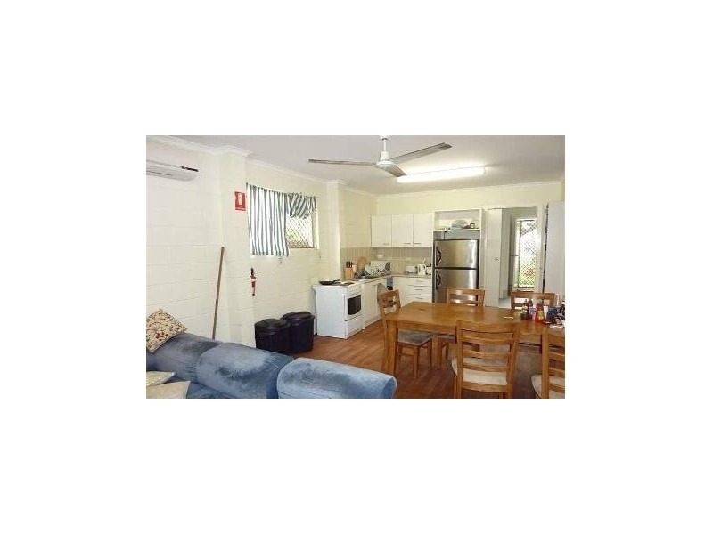 6 Loeven Street, Parramatta Park QLD 4870