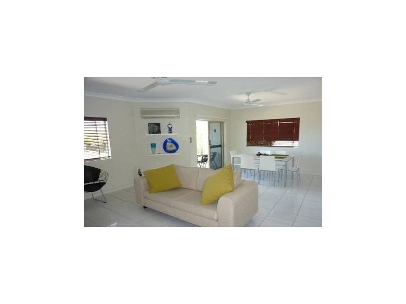 12/16-18 Winkworth Avenue, Bungalow QLD 4870