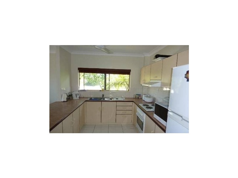 12/16-18 Winkworth Avenue, Bungalow QLD 4870