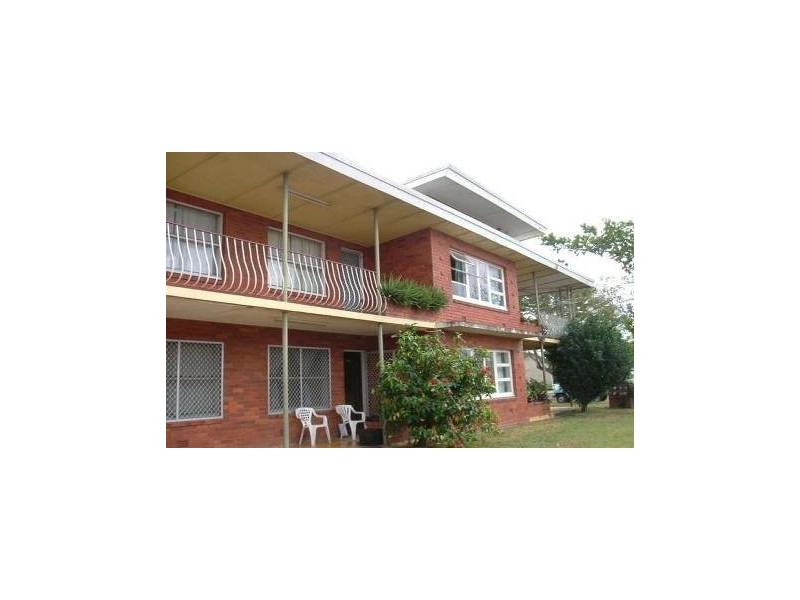 6/221 Aumuller Street, Westcourt QLD 4870