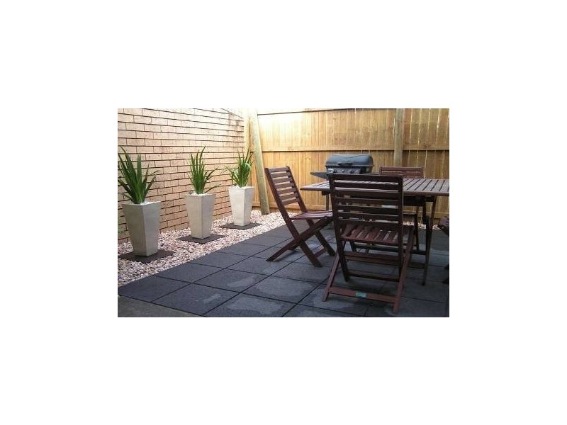 6/481 McCoombe Street, Mooroobool QLD 4870