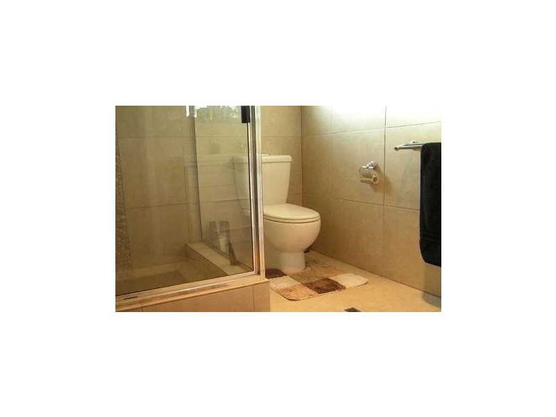 6/481 McCoombe Street, Mooroobool QLD 4870