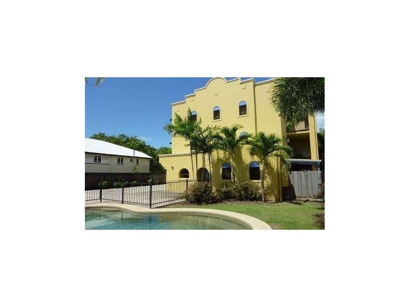 4/390 Draper Street, Parramatta Park QLD 4870