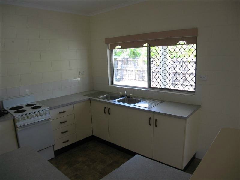 24 Idalia Road, Bentley Park QLD 4869