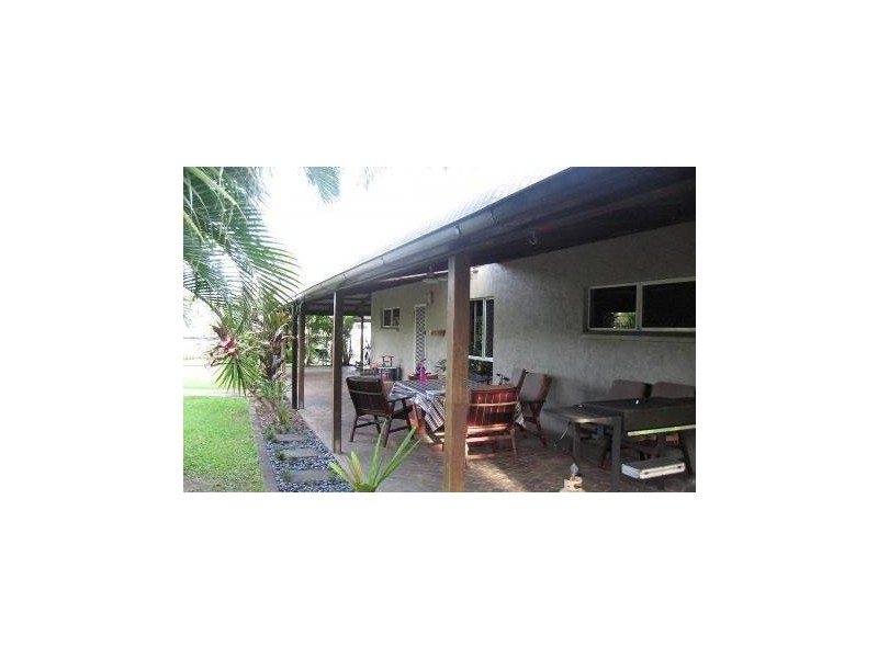 7 Periwinkle Avenue, Trinity Beach QLD 4879