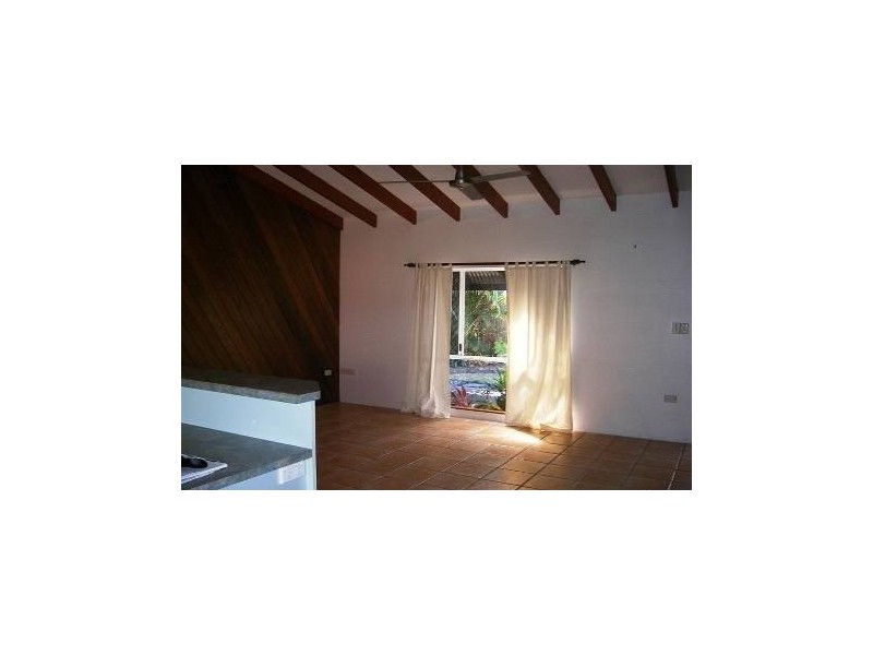 7 Periwinkle Avenue, Trinity Beach QLD 4879