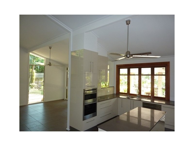 22 Blue Hills Crescent, Freshwater QLD 4870