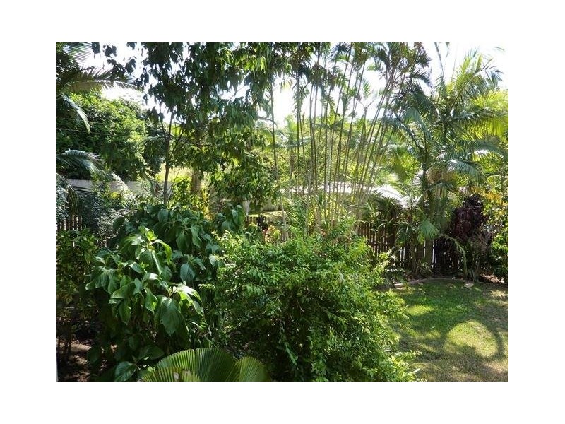 22 Blue Hills Crescent, Freshwater QLD 4870