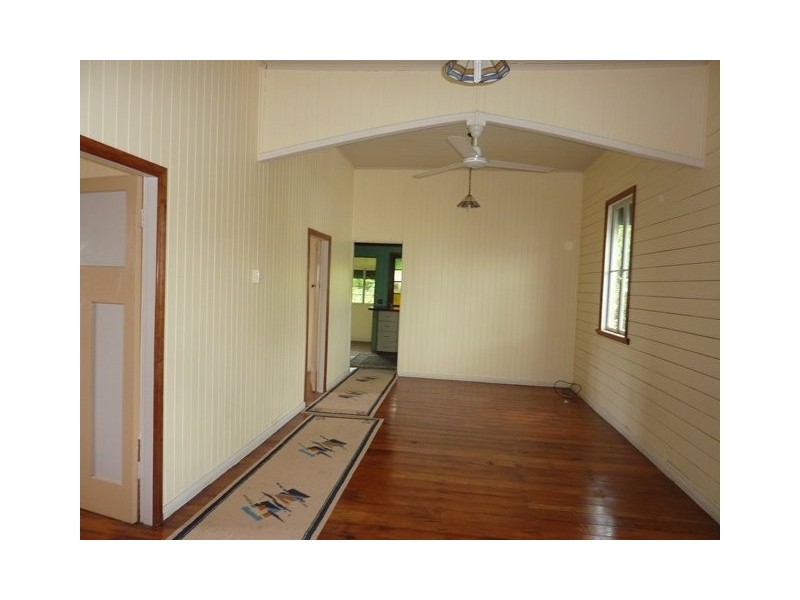 3/466 McCoombe Street, Mooroobool QLD 4870