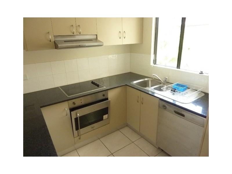 3/516-517 Varley Street, Yorkeys Knob QLD 4878