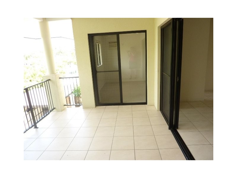 3/516-517 Varley Street, Yorkeys Knob QLD 4878