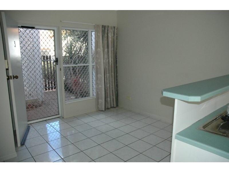 3/7 Boden Street, Yorkeys Knob QLD 4878