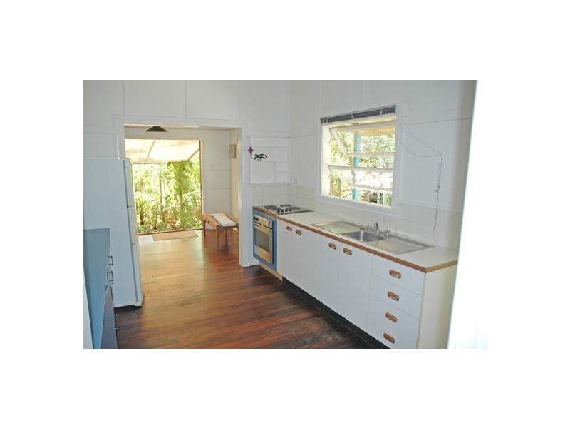 14/404 McCoombe Street, Mooroobool QLD 4870