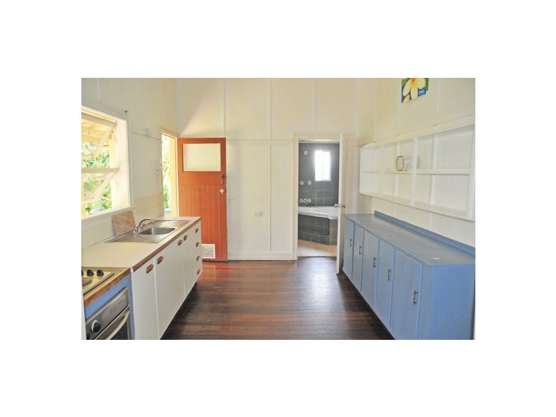 14/404 McCoombe Street, Mooroobool QLD 4870