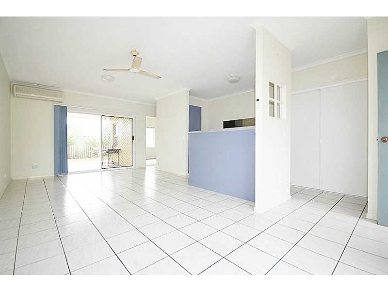 Manoora QLD 4870