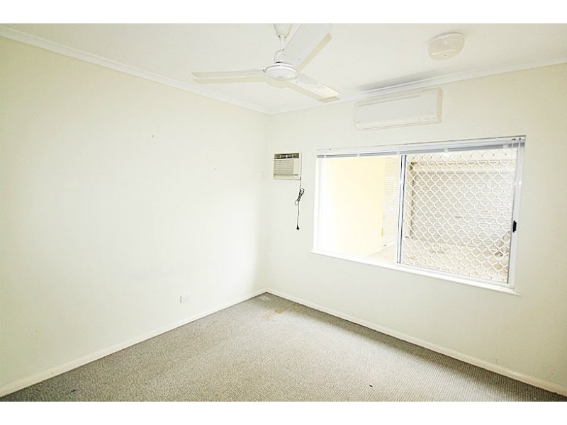 Manoora QLD 4870