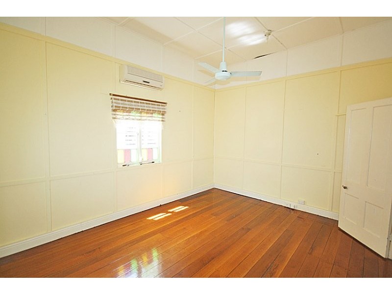37 Cairns Street, Cairns QLD 4870