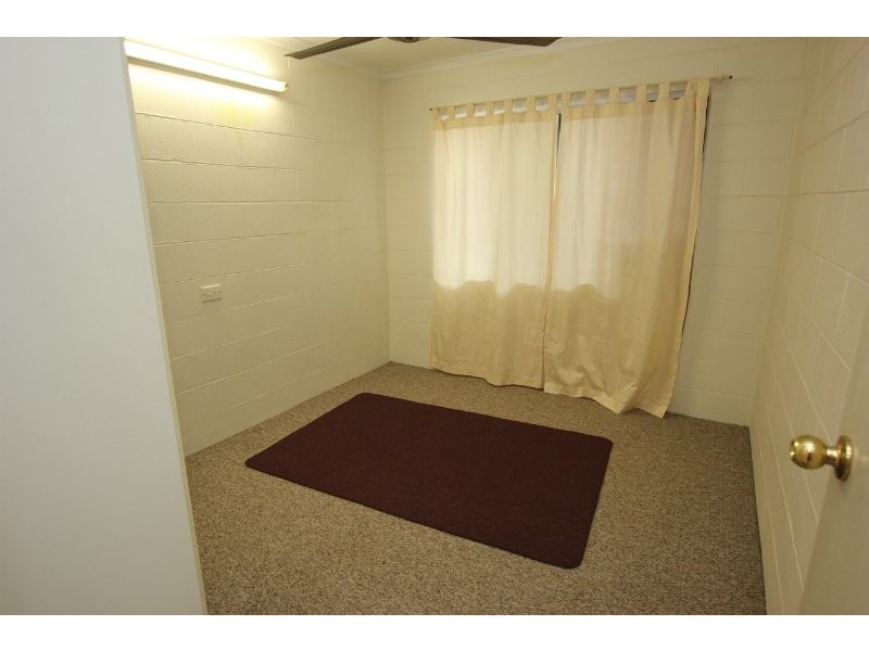 Westcourt QLD 4870