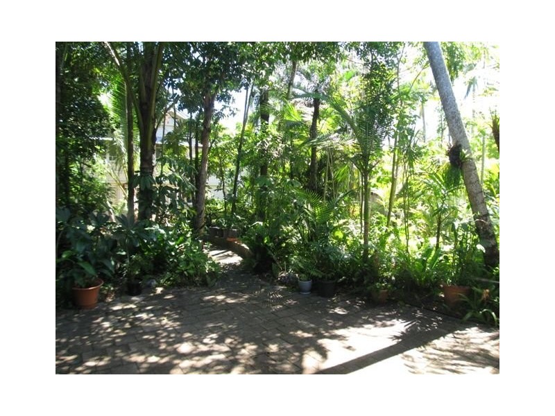 81 Martyn Street, Parramatta Park QLD 4870