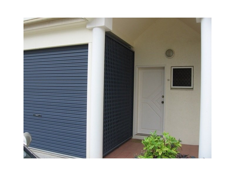 19/10 Digger Street, Cairns QLD 4870