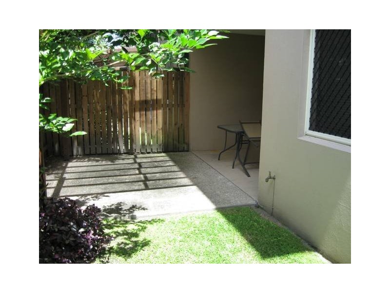 104/4 Grantala Street, Manoora QLD 4870