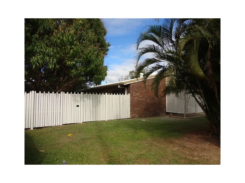 75 Murray Street, Manoora QLD 4870