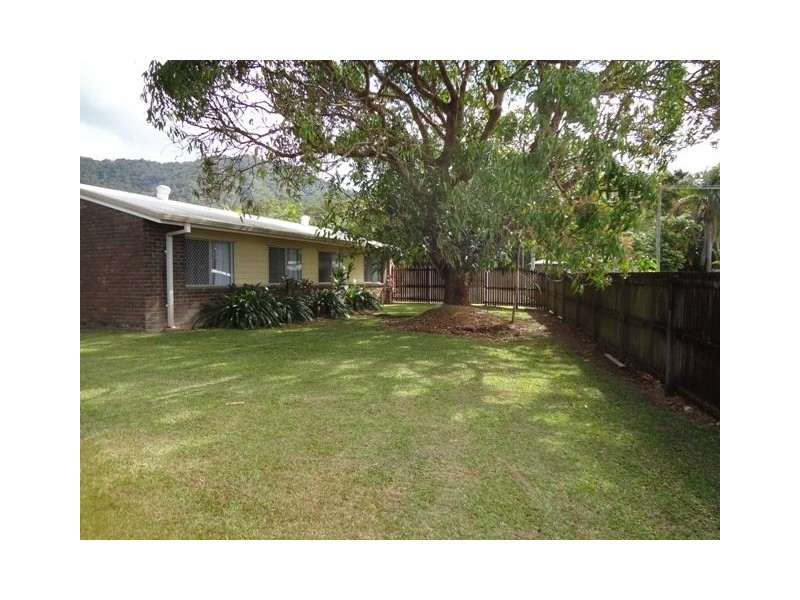 75 Murray Street, Manoora QLD 4870