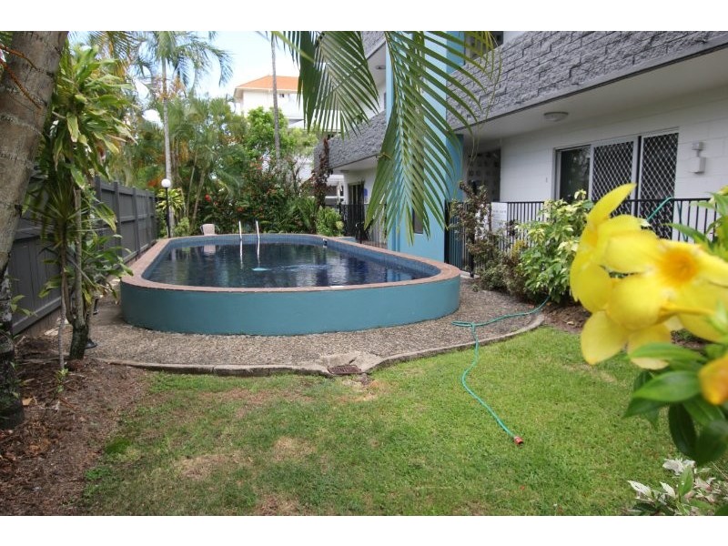 1/284 Lake Street, Cairns North QLD 4870