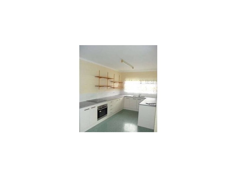 1/9 Alamein Street, Stratford QLD 4870