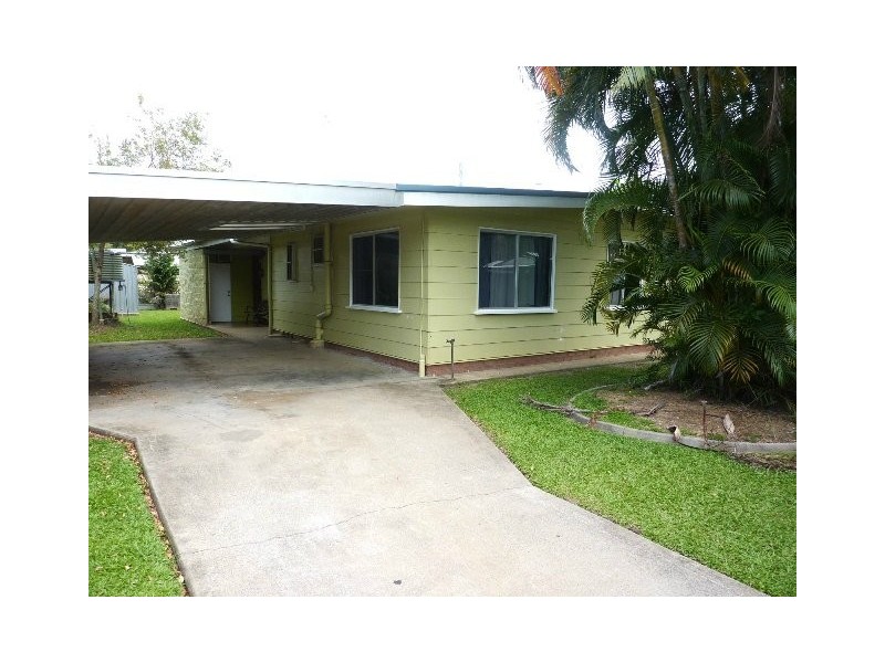 23 Mansfield Street, Earlville QLD 4870