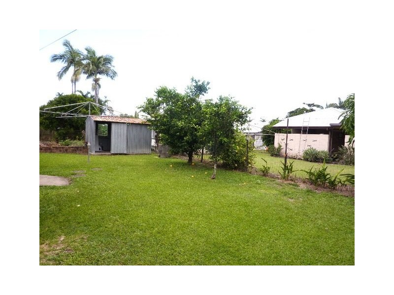 23 Mansfield Street, Earlville QLD 4870