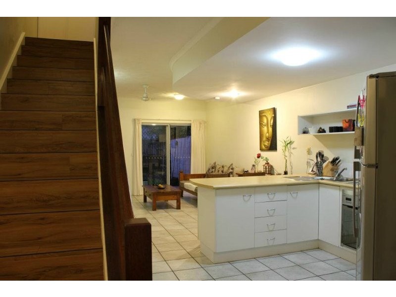 Manoora QLD 4870