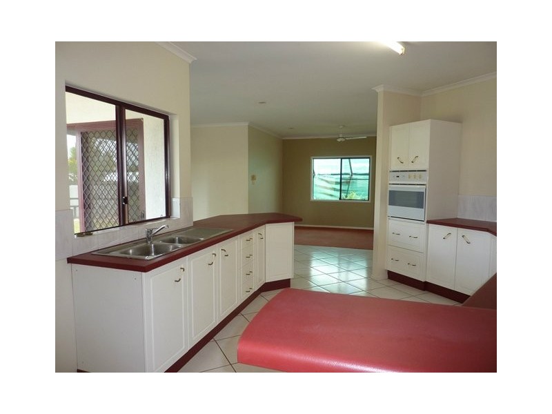 Mount Sheridan QLD 4868