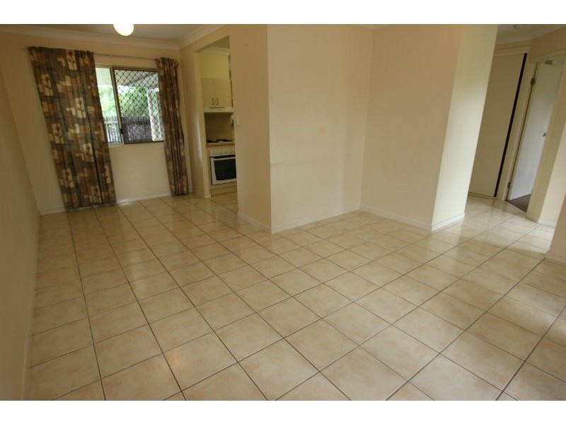 12 Silky Oak, Mooroobool QLD 4870