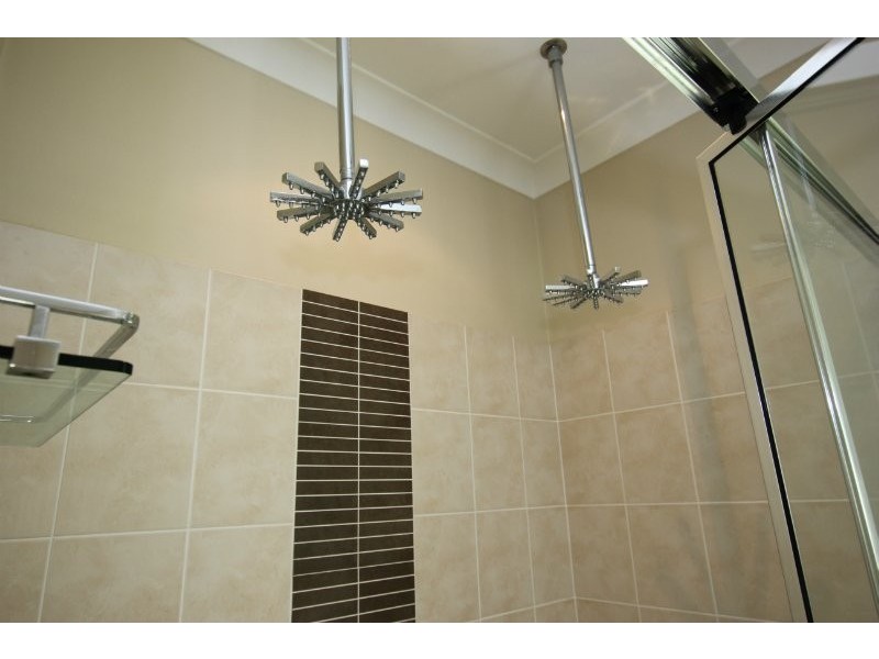 9 Smoko Close, Brinsmead QLD 4870