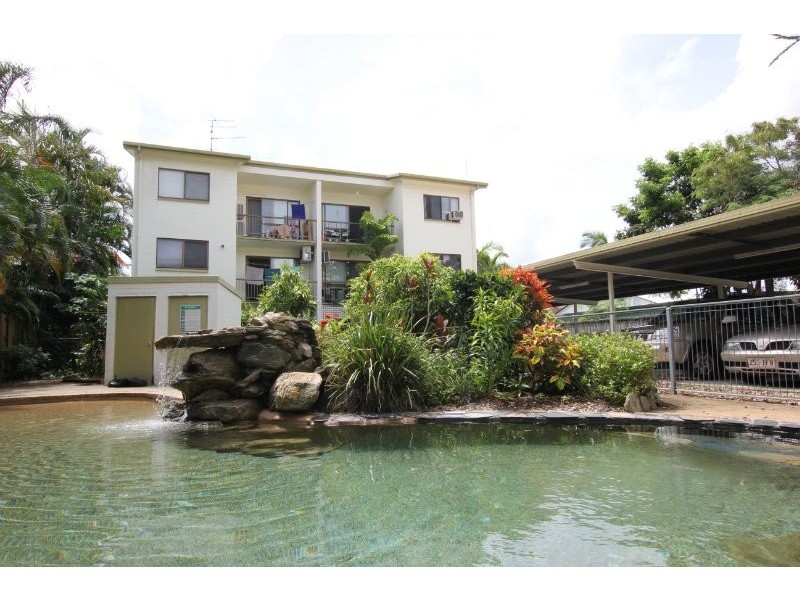 21/215 McLeod Street, Cairns North QLD 4870