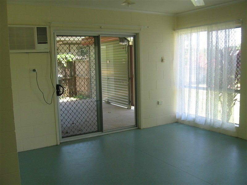 92 Murray Street, Manoora QLD 4870