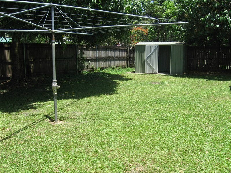 92 Murray Street, Manoora QLD 4870