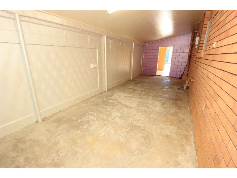 28 Angela Street, Woree QLD 4868