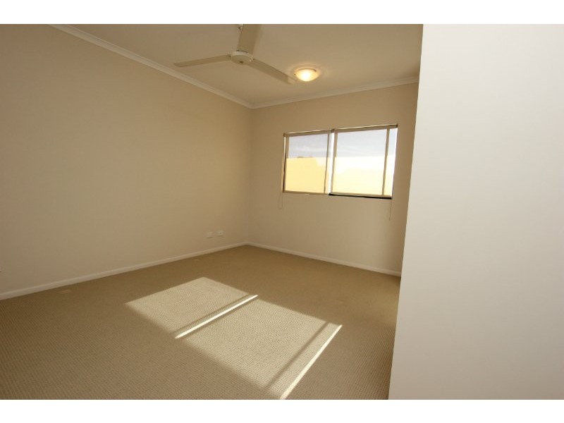 407/11-15 Charlekata Close, Freshwater QLD 4870