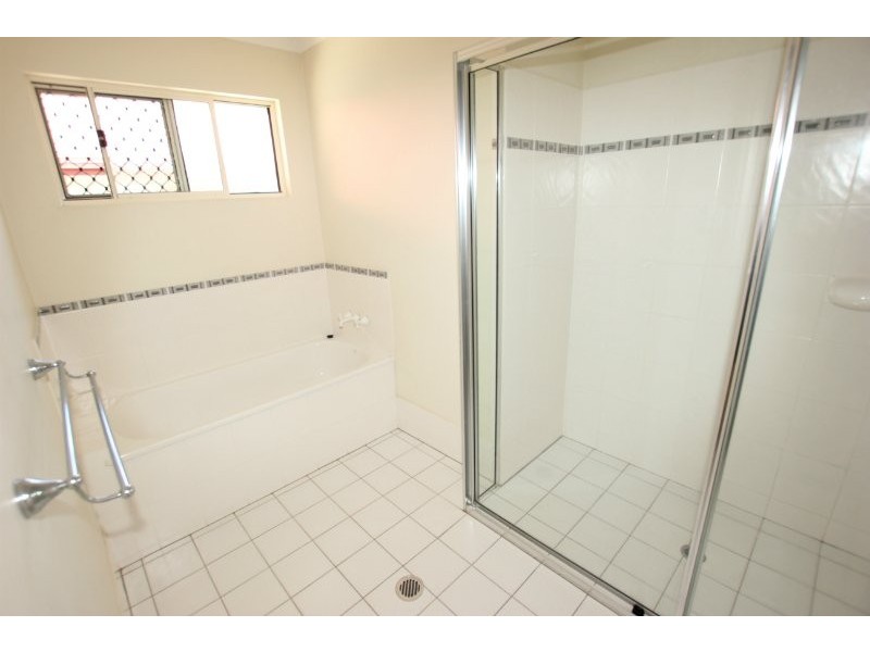 Brinsmead QLD 4870
