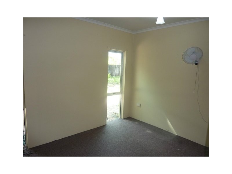 Mooroobool QLD 4870