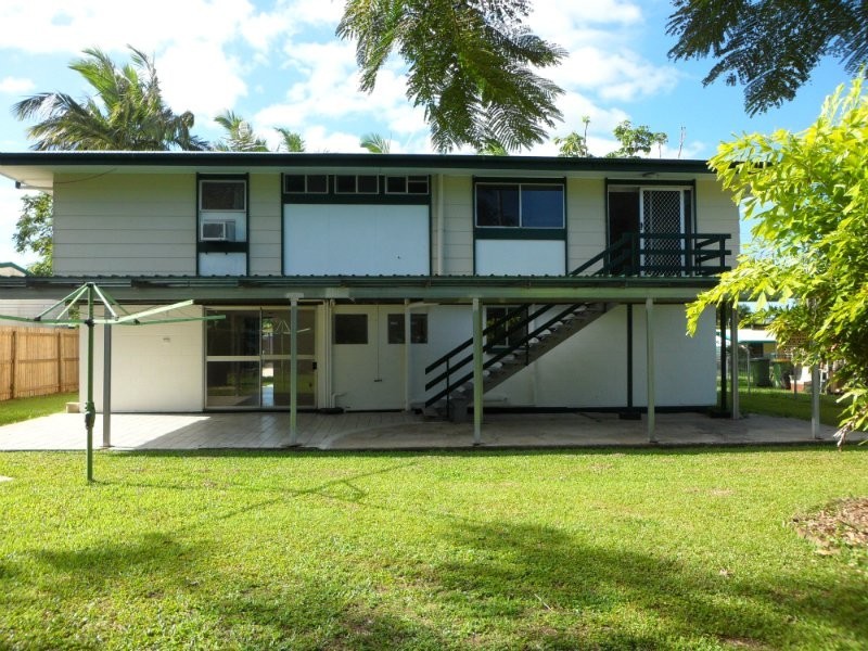 24 Yangoora Street, White Rock QLD 4868